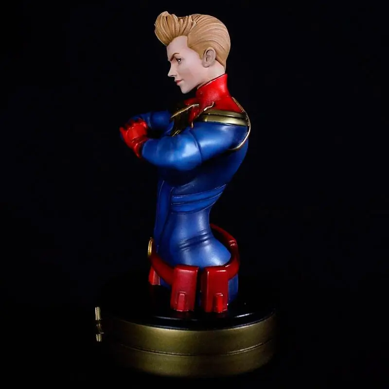 Marvel Captain Marvel bust 20 cm poza produsului