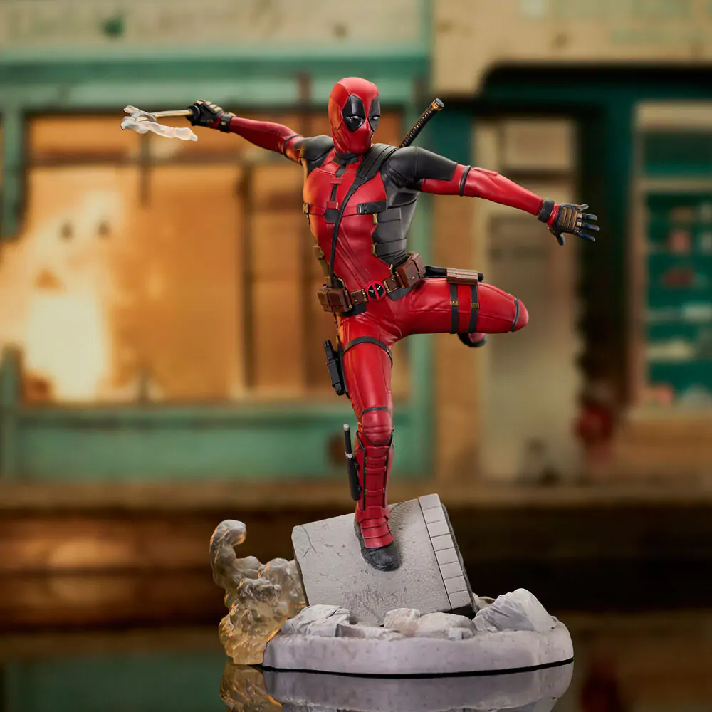 Marvel Deadpool & Wolverine figurină Deadpool 25cm poza produsului