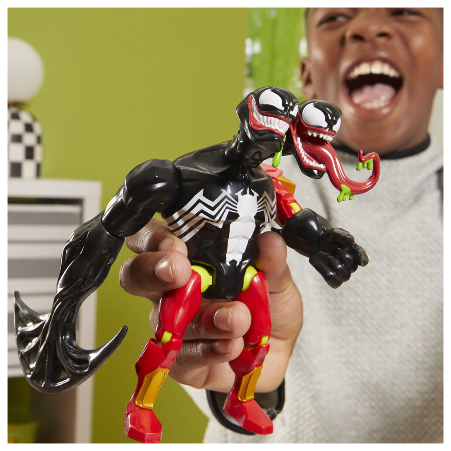 Marvel Mix Mashers Venom Deluxe figura 12cm poza produsului