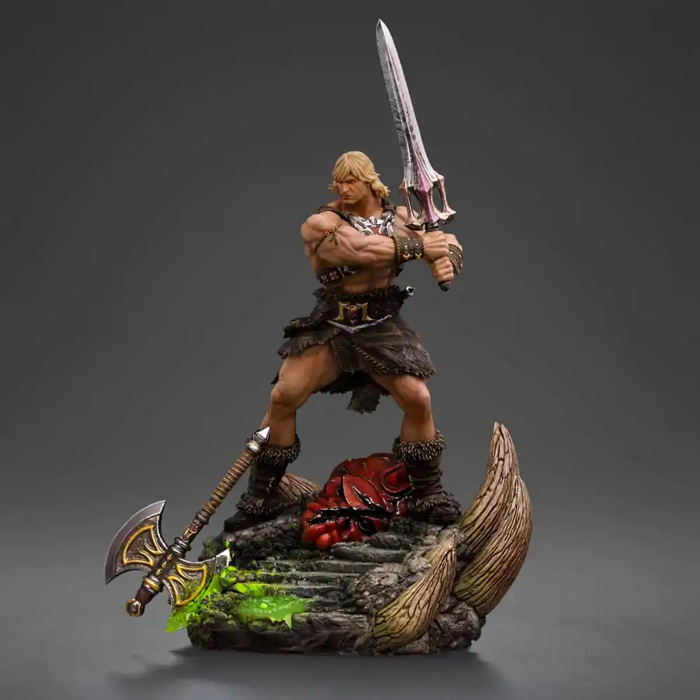 Statuie artistică de lux Masters of the Universe, scară 1/10 He-Man Unleashed 34 cm poza produsului