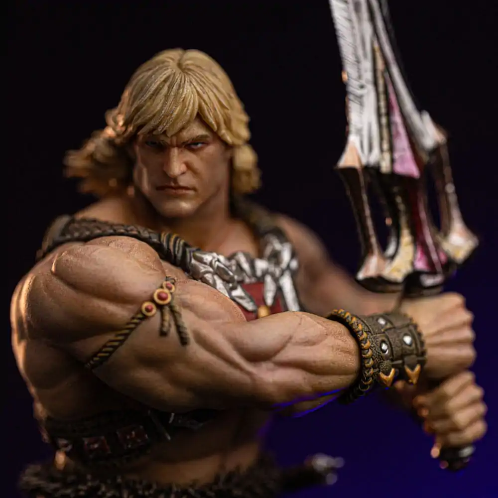 Statuie artistică de lux Masters of the Universe, scară 1/10 He-Man Unleashed 34 cm poza produsului