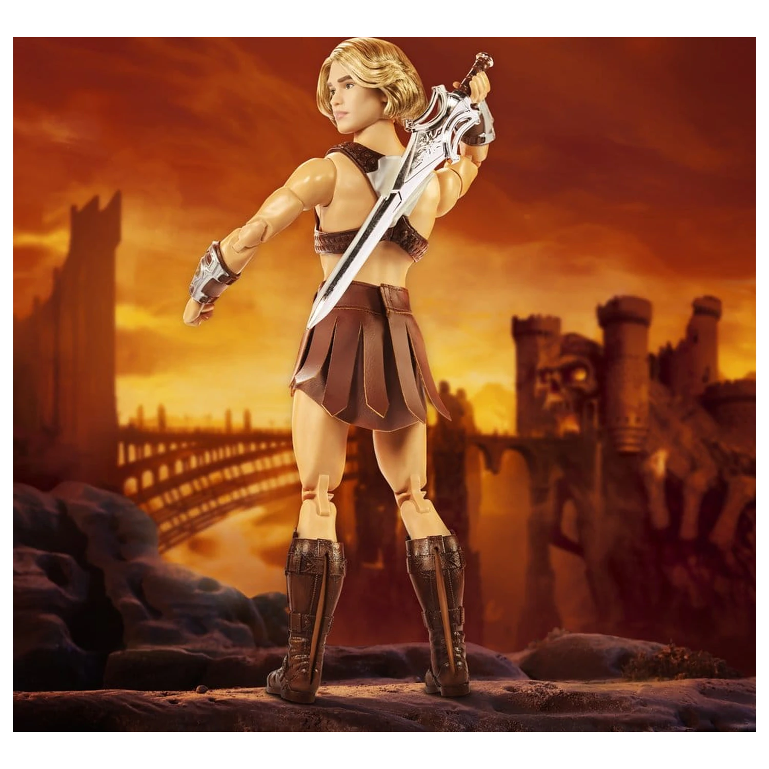 Masters of the Universe Movie 2026 Barbie Signature Papusa He-Man 30 cm poza produsului