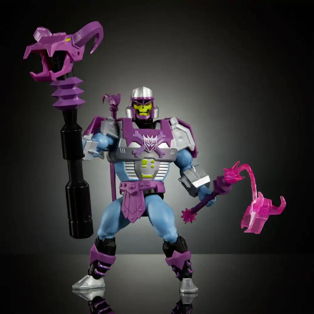 Masters of the Universe x Transformers figurina de actiune Megatron Armor Skeletor heo European Exclusive 14 cm poza produsului