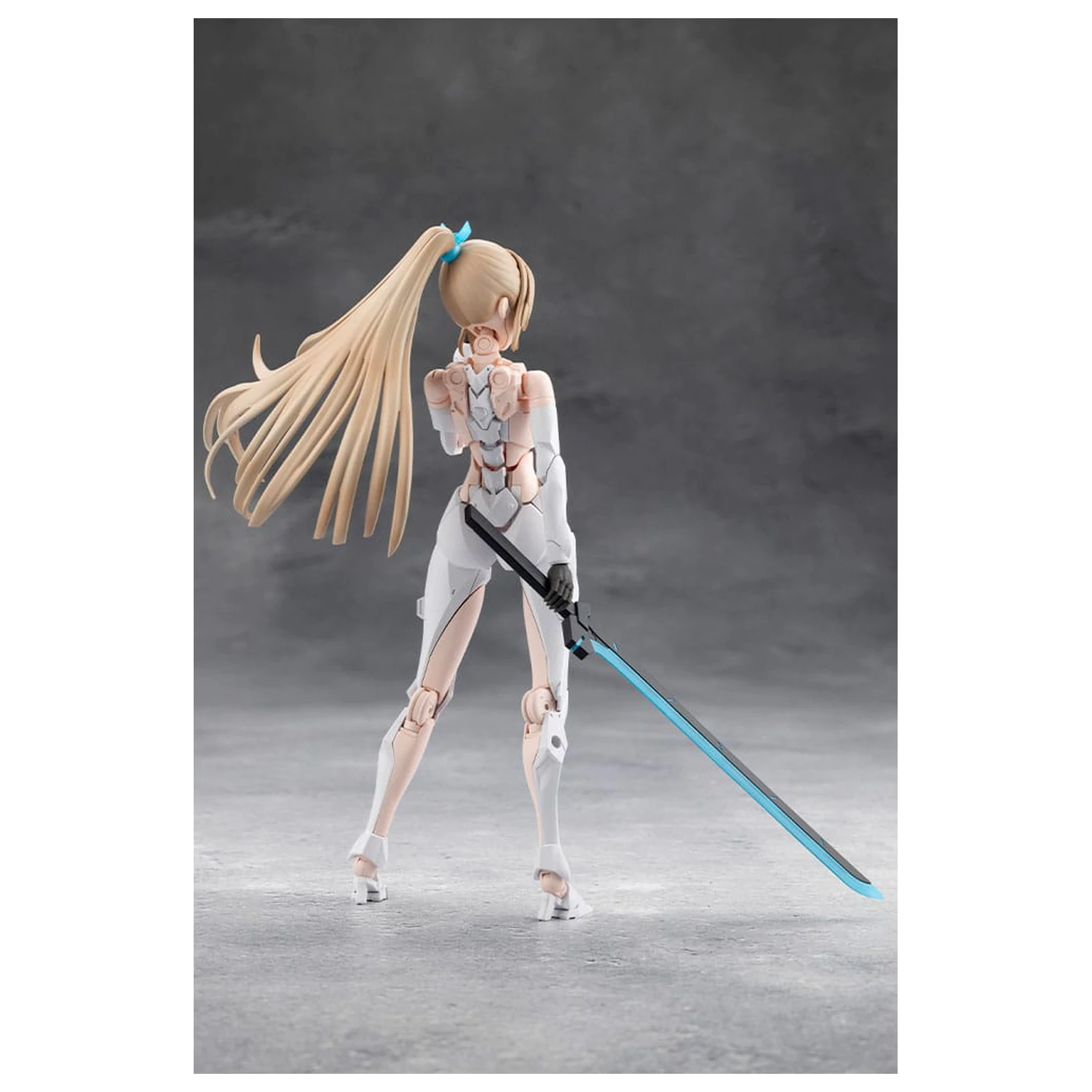 Megalomaria Unlimited Universe Emulator Kit Model din Plastic 16 cm poza produsului