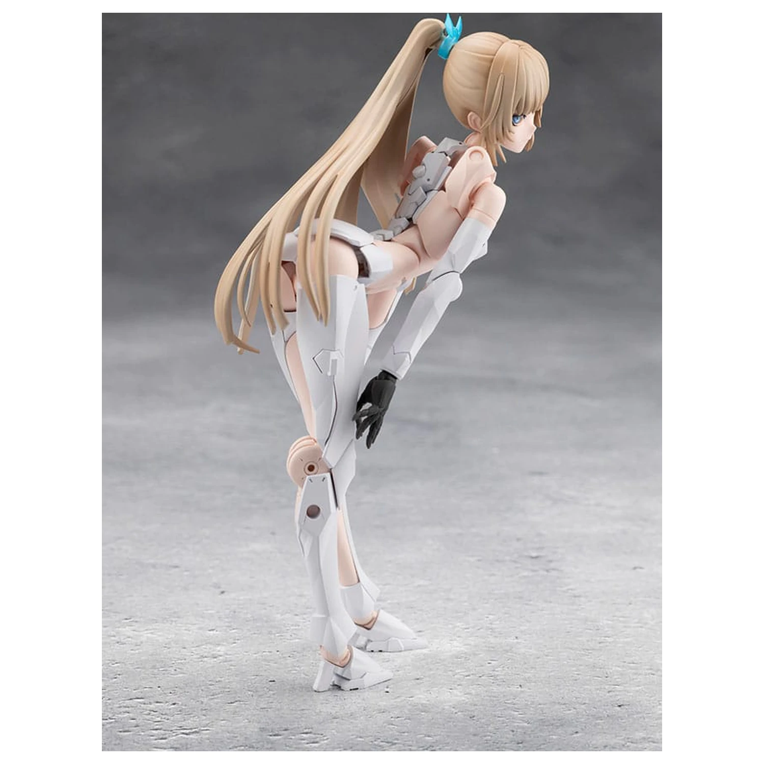 Megalomaria Unlimited Universe Emulator Kit Model din Plastic 16 cm poza produsului