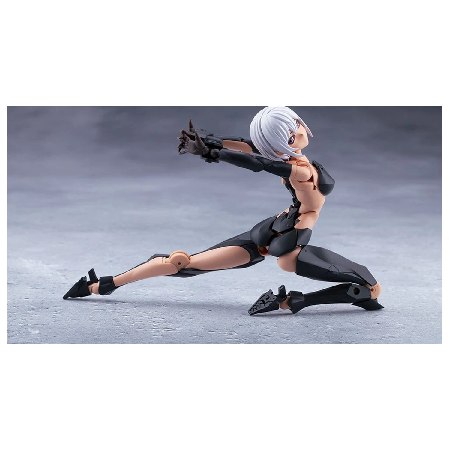 Megalomaria Unlimited Universe Emulator pentru Kit Model din Plastic #2 16 cm poza produsului