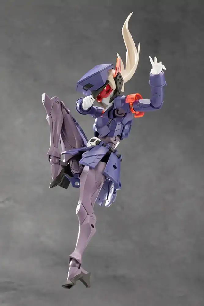 Megalomaria Unlimited Universe Model Kit Valiant 16 cm poza produsului