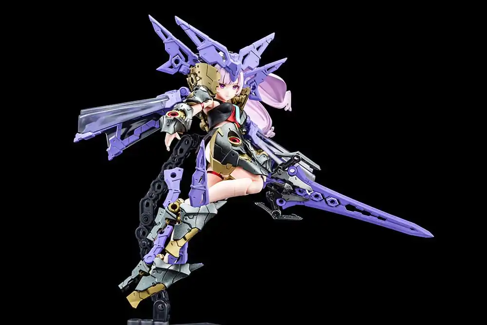 Megami Device Kit Model Plastic 1/1 Buster Doll Paladin Darkness Claw 17 cm poza produsului