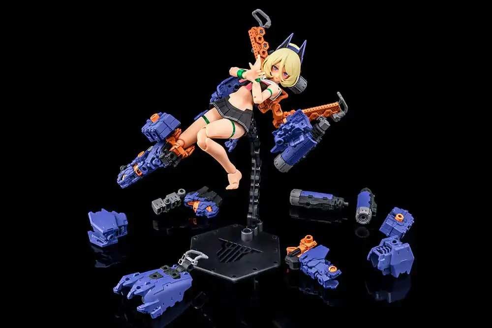 Kit Model Plastic Megami Device 1/1 Buster Doll Tank Midnight Fang 17 cm poza produsului