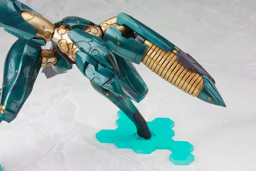 Metal Gear Solid 4 Model Kit din plastic 1/100 Metal Gear Ray 21 cm poza produsului
