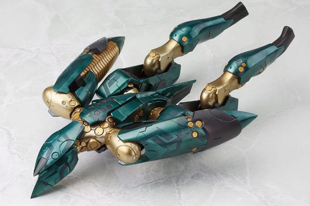 Metal Gear Solid 4 Model Kit din plastic 1/100 Metal Gear Ray 21 cm poza produsului