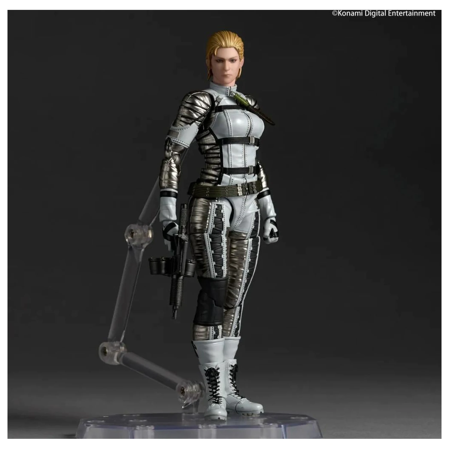 Figurina Metal Gear Solid Delta The Boss Revoltech A.Y. 15.5cm poza produsului