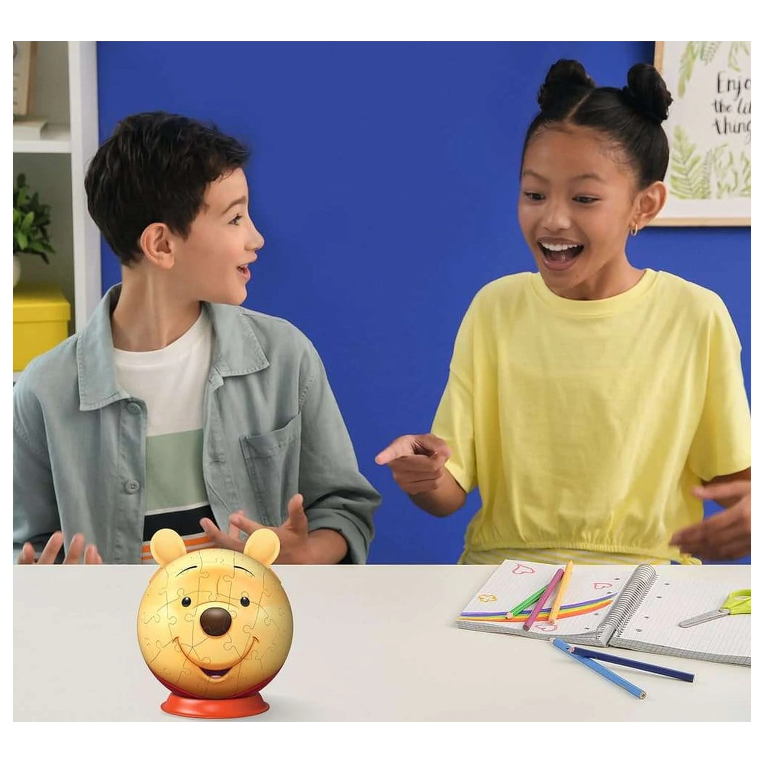 Winnie the Pooh 3D Jigsaw Puzzle Ball with Ears (77 piese) poza produsului