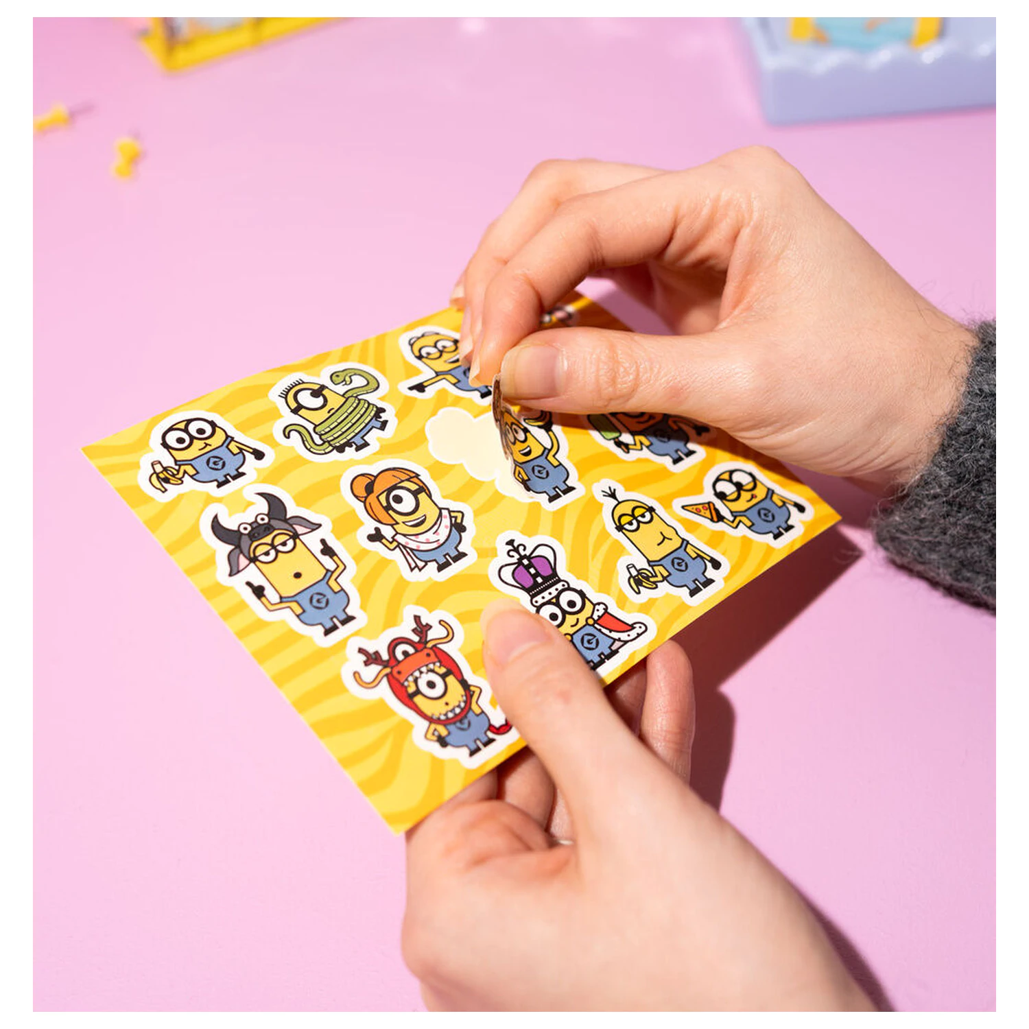 Minions set de papetarie poza produsului