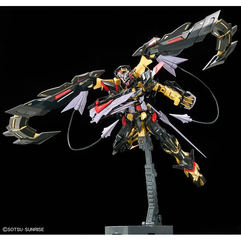 Figurina set de constructie Mobile Suit Gundam Gundam Astray Gold Frame Amatsu Mina Model Kit 13 cm poza produsului