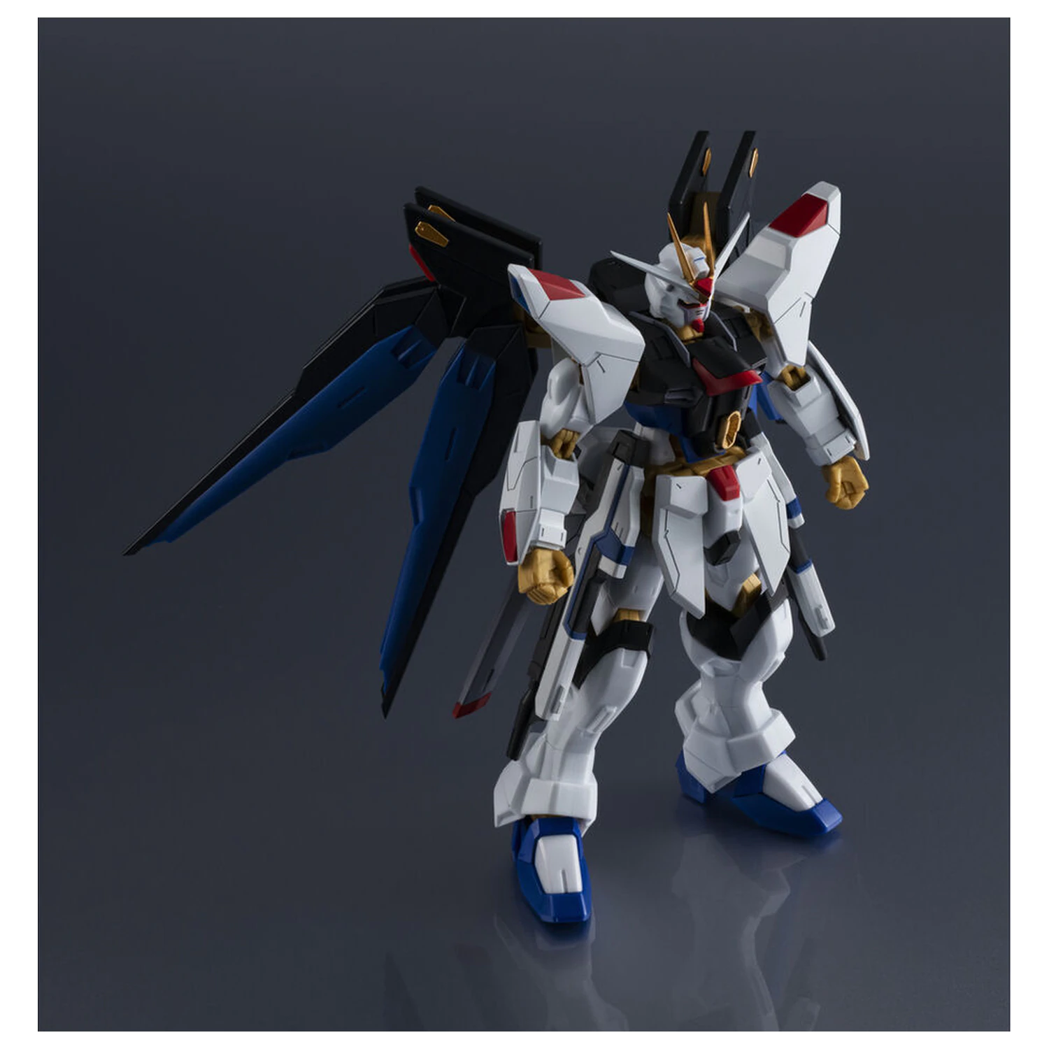 Mobile Suit Gundam SEED Destiny Gundam Universe ZGMF-X20A Strike Freedom Gundam Renewal figurina 15cm poza produsului