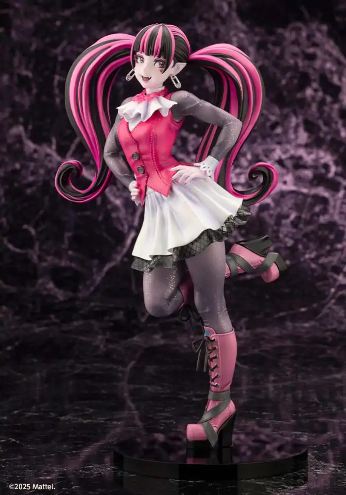 Monster High Bishoujo PVC Statuie 1/7 Draculaura 26 cm poza produsului