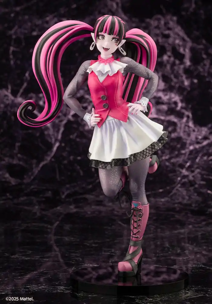 Monster High Bishoujo PVC Statuie 1/7 Draculaura 26 cm poza produsului