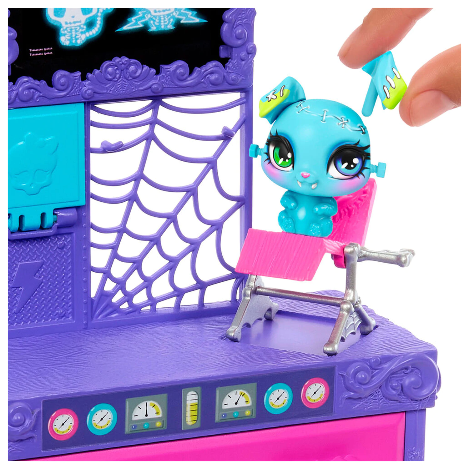 Monster High Frankie Stein + papusa de laborator poza produsului