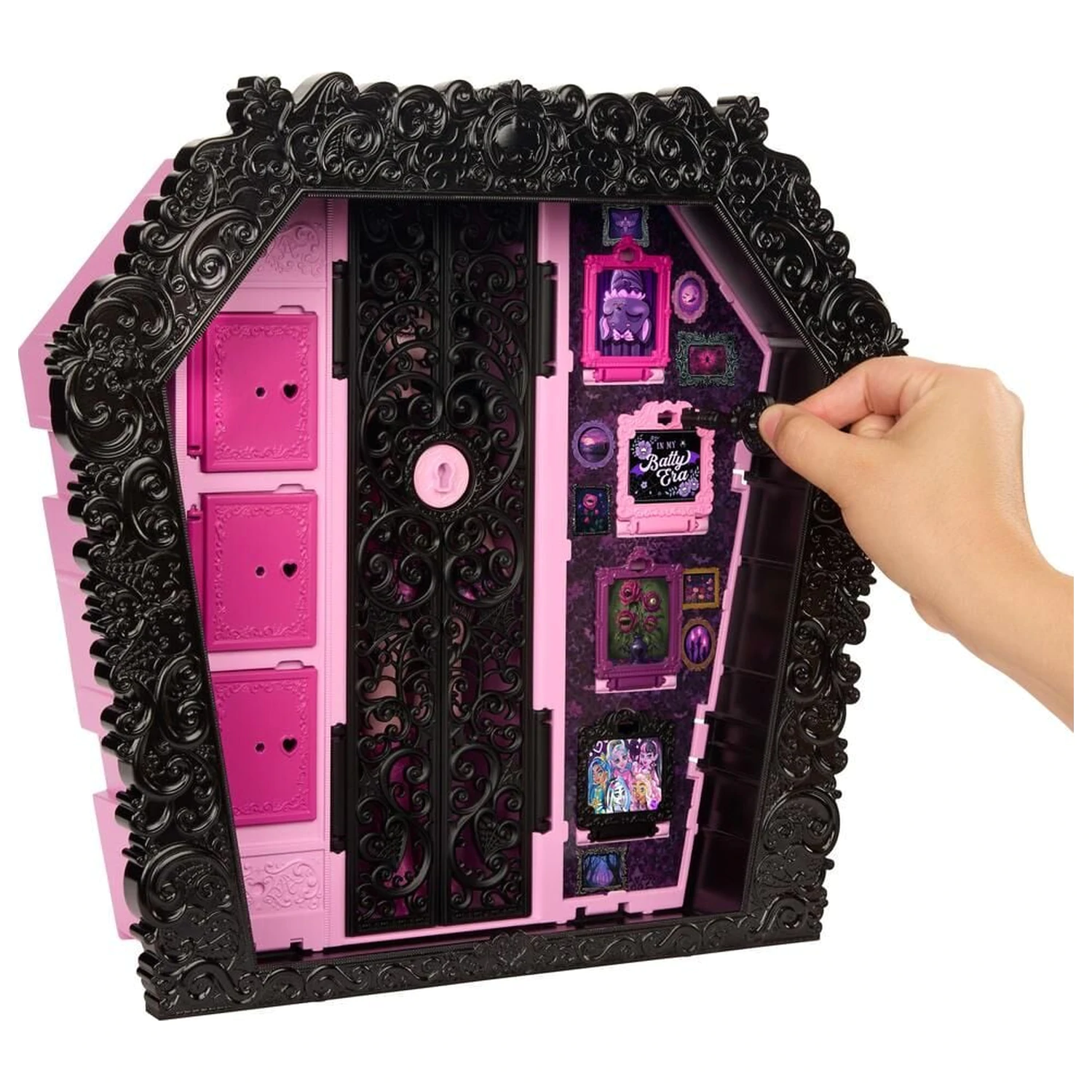 Monster High Ultimate Skulltimate Papusa si dulap Draculaura poza produsului