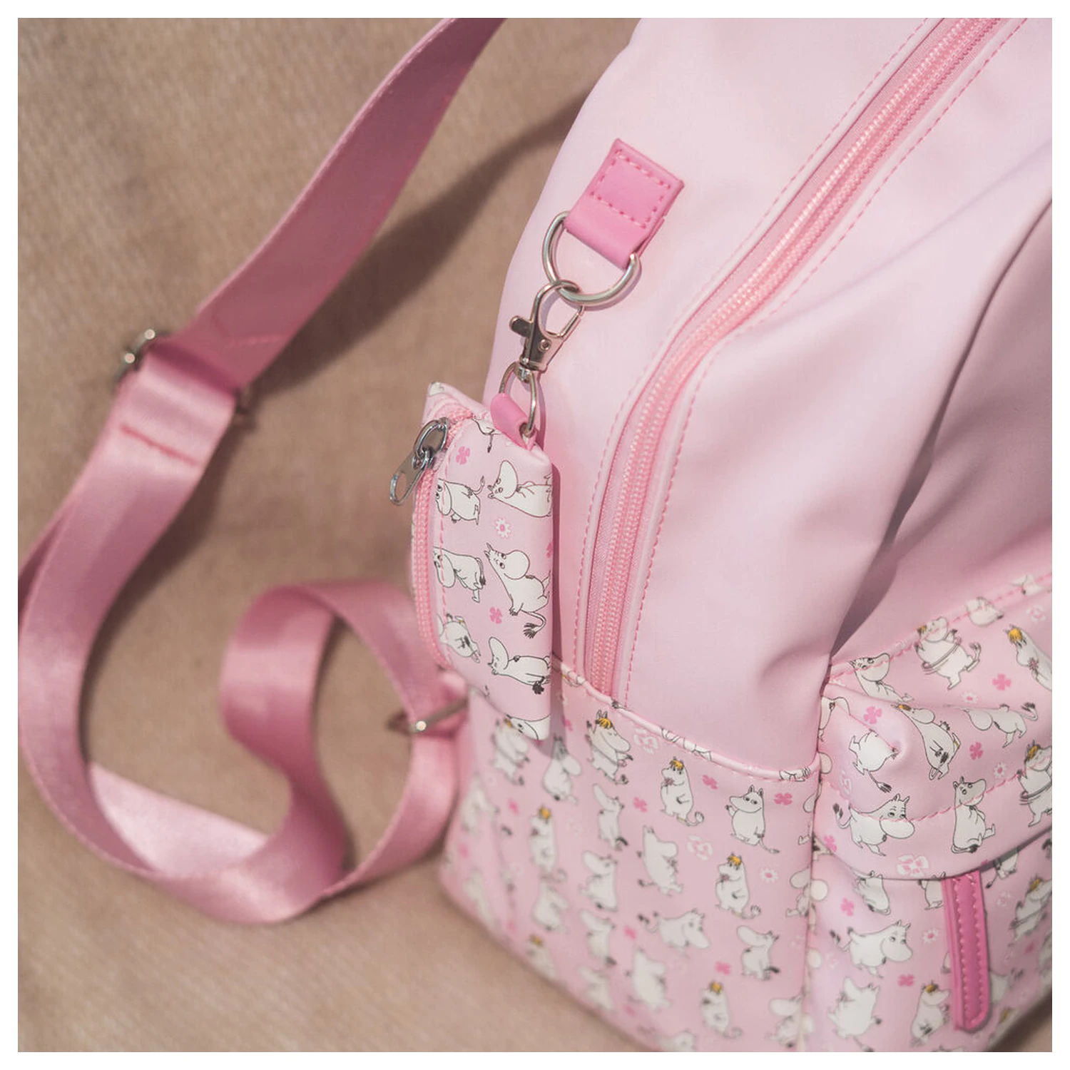 Moomin rucsac poza produsului