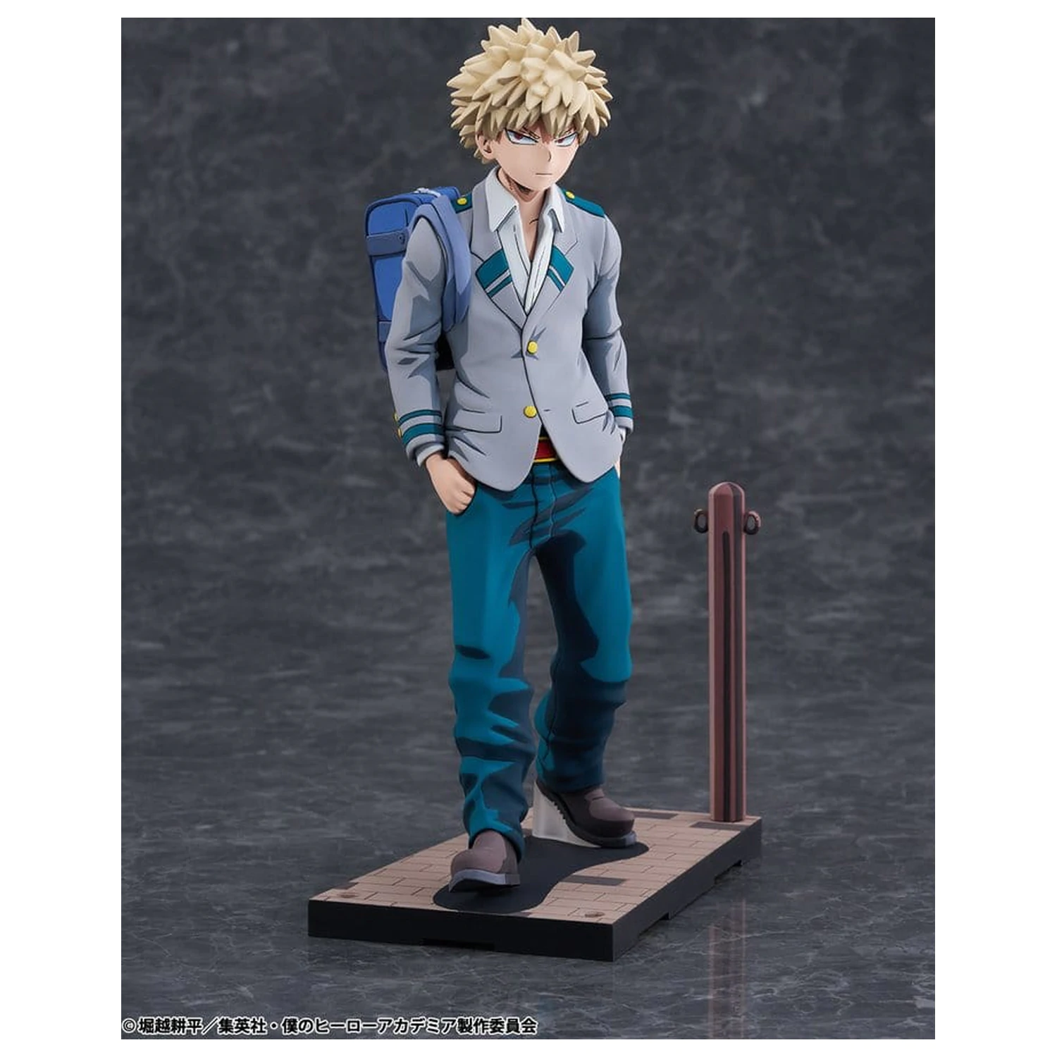 My Hero Academia PVC Figurina 1/8 Katsuki Bakugo Uniforma Liceului U.A. versiune 2Dimensioning 23 cm poza produsului