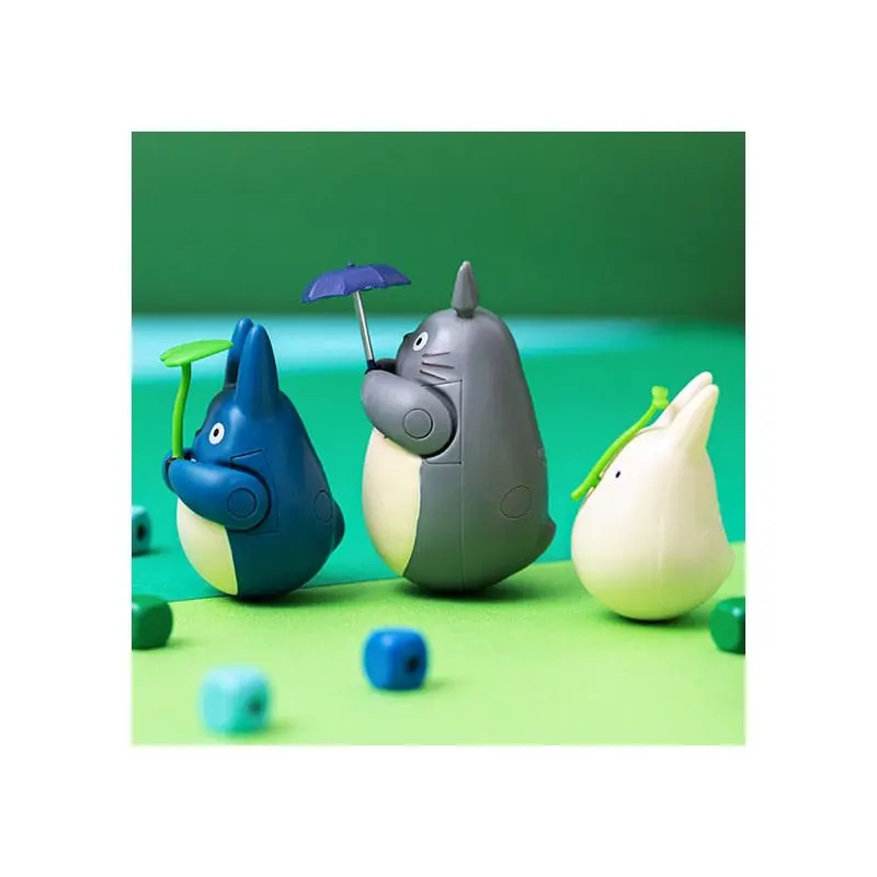 Figurină cu baza rotunjită Big Totoro cu frunză 7 cm poza produsului