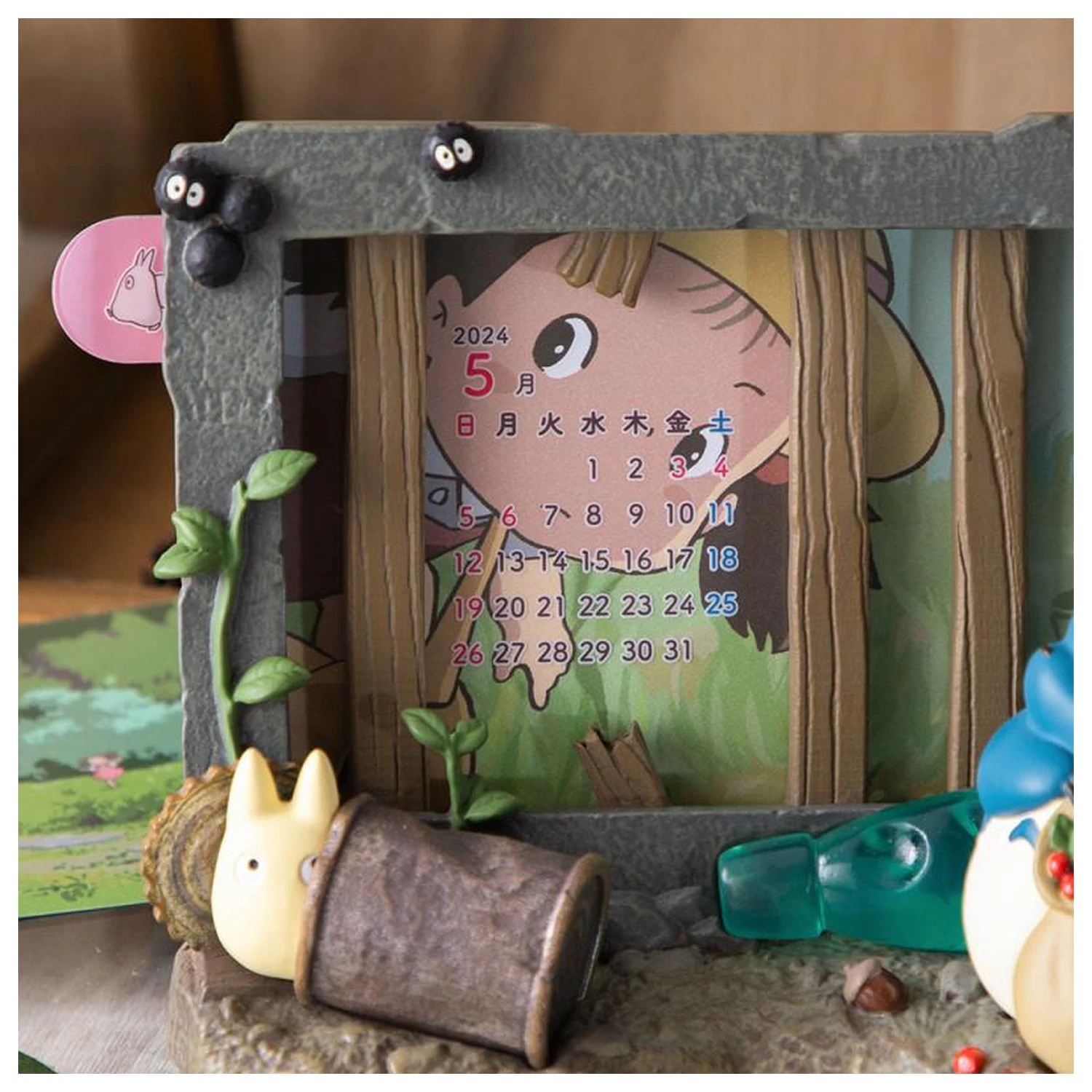 My Neighbor Totoro Totoro & Kusakabe House Diorama Frame poza produsului