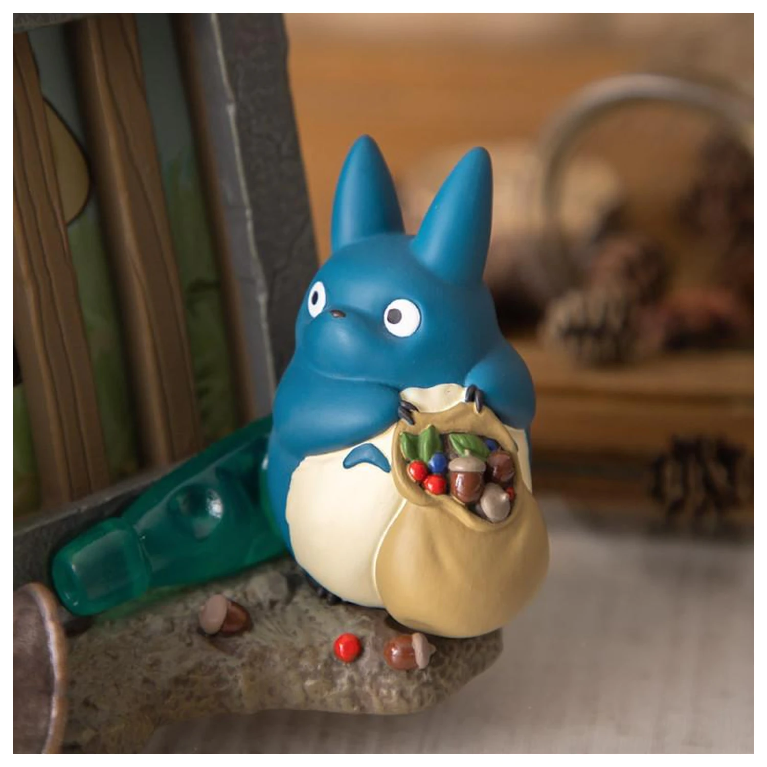 My Neighbor Totoro Totoro & Kusakabe House Diorama Frame poza produsului