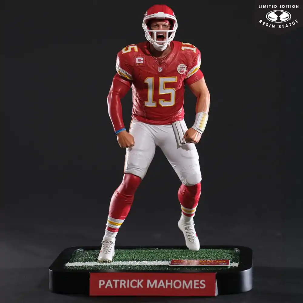 NFL Kansas City Chiefs Statuie 1/6 Patrick Mahomes 30 cm poza produsului