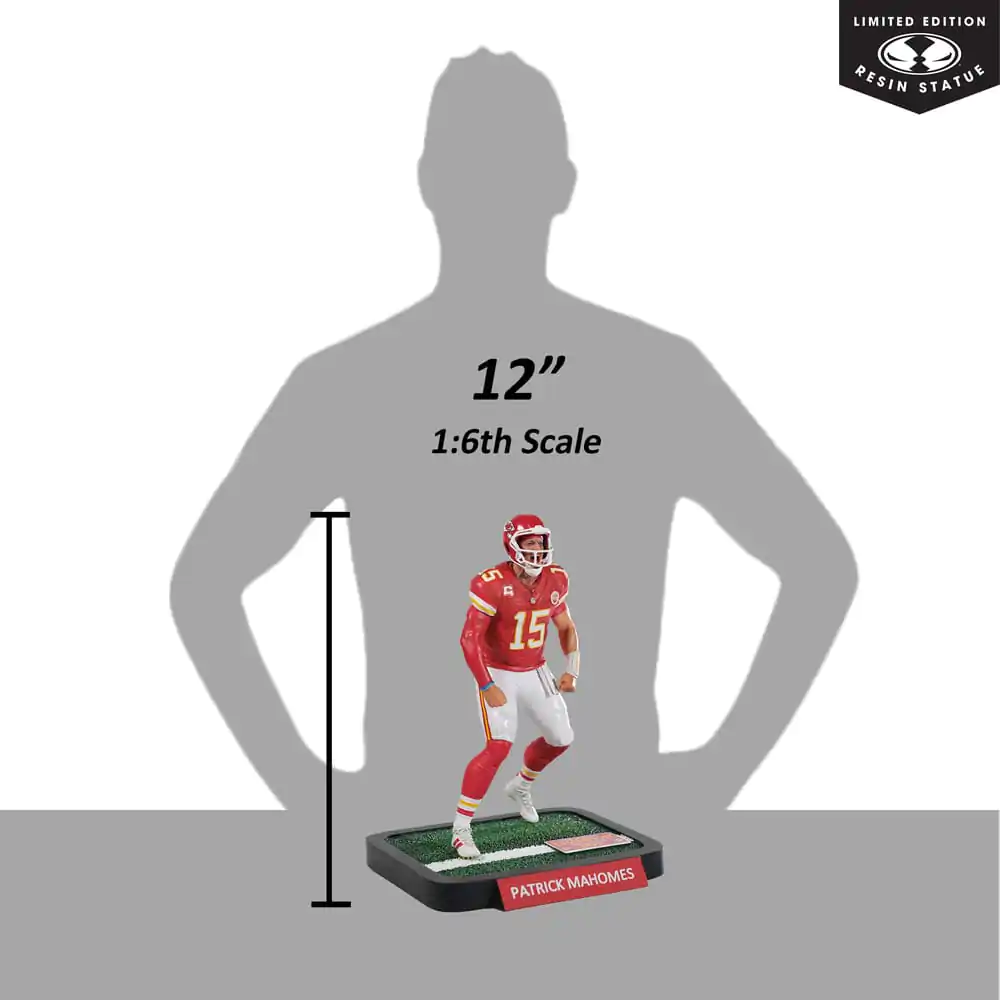 NFL Kansas City Chiefs Statuie 1/6 Patrick Mahomes 30 cm poza produsului