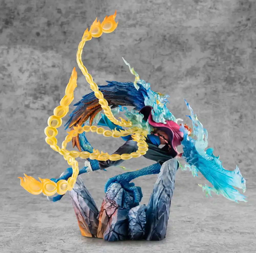 Statuie PVC One Piece P.O.P MAS Maximum Marco the Phoenix Liderul grupului 1 al Piraților Barbă Albă 32 cm poza produsului