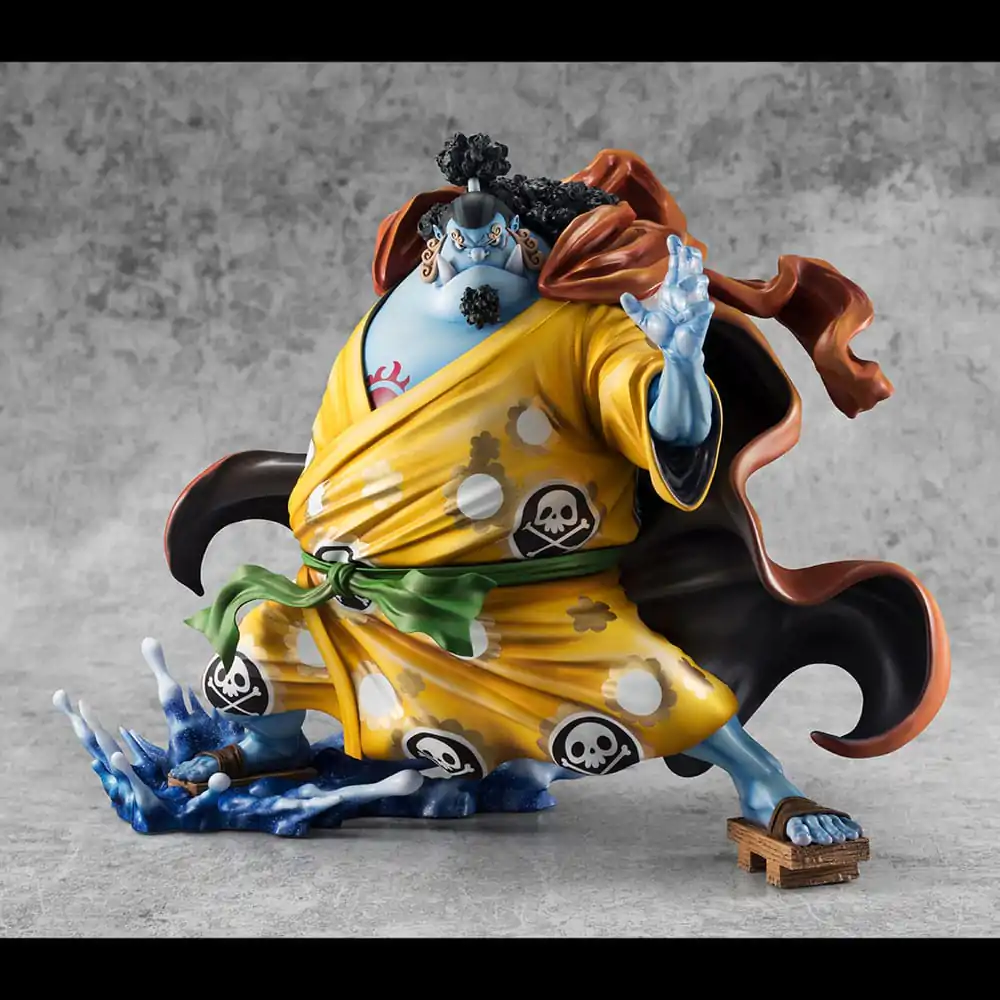 Statuie PVC One Piece Portrait Of Pirates SA-MAXIMUM Cavalerul Mării Jinbe Limited Reprint 25 cm poza produsului