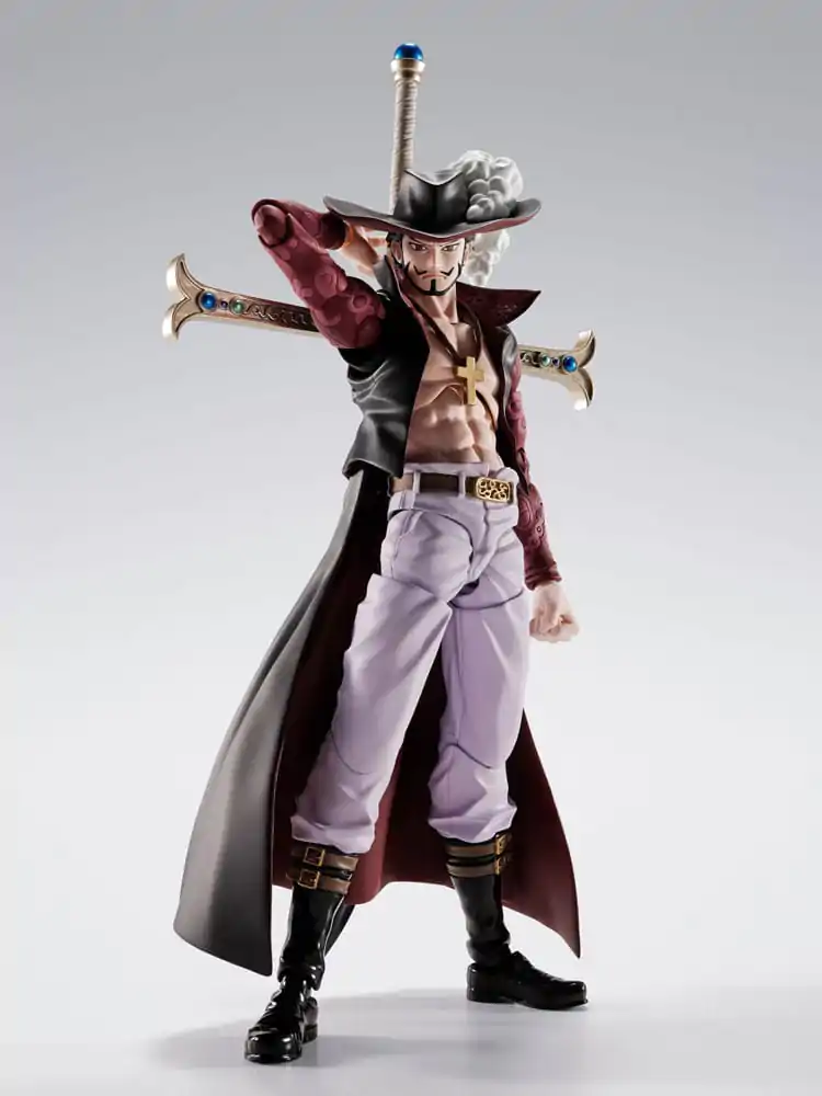 One Piece S.H.Figuarts Figurina de actiune Dracule Mihawk Hawkeye 17 cm poza produsului