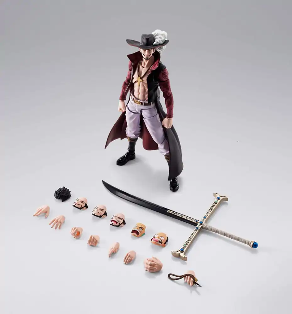 One Piece S.H.Figuarts Figurina de actiune Dracule Mihawk Hawkeye 17 cm poza produsului