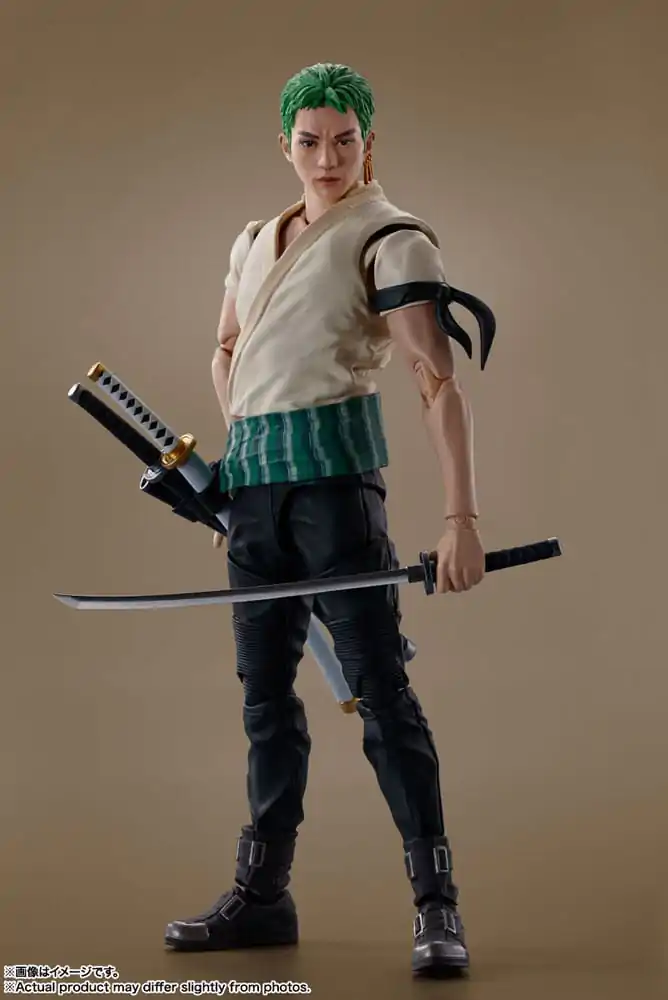 Figurină de acțiune One Piece S.H. Figuarts Roronoa Zoro (Netflix) 14 cm poza produsului