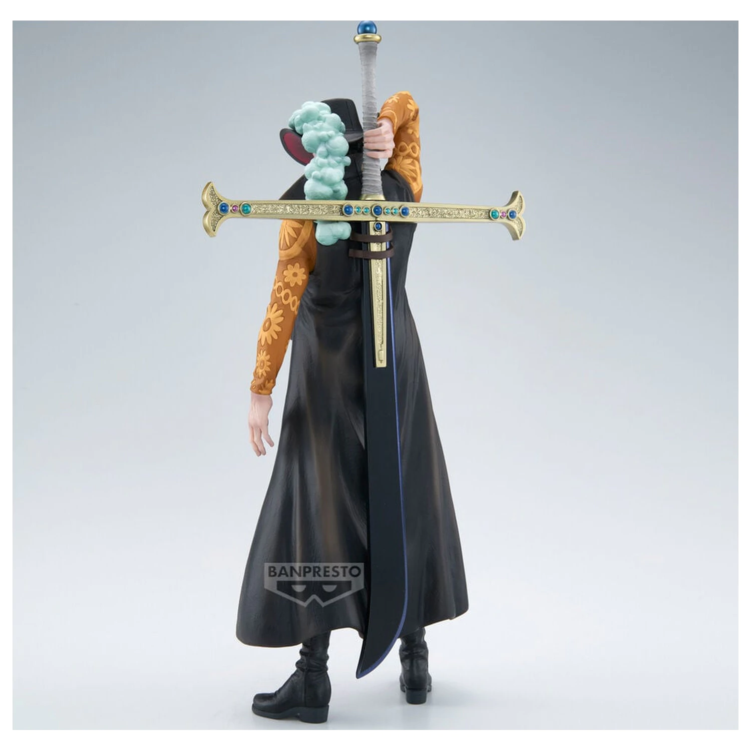 Figura One Piece The Brush Dracule Mihawk 34 cm poza produsului