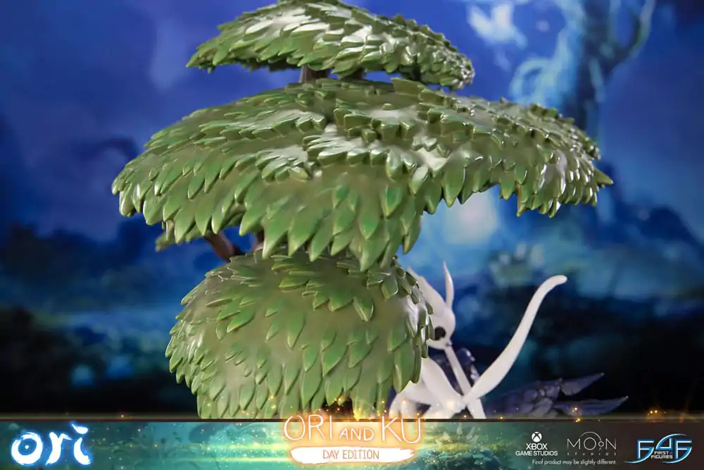 Statuie Ori and the Will of the Wisps Ori and Ku Day Ver. 38 cm poza produsului
