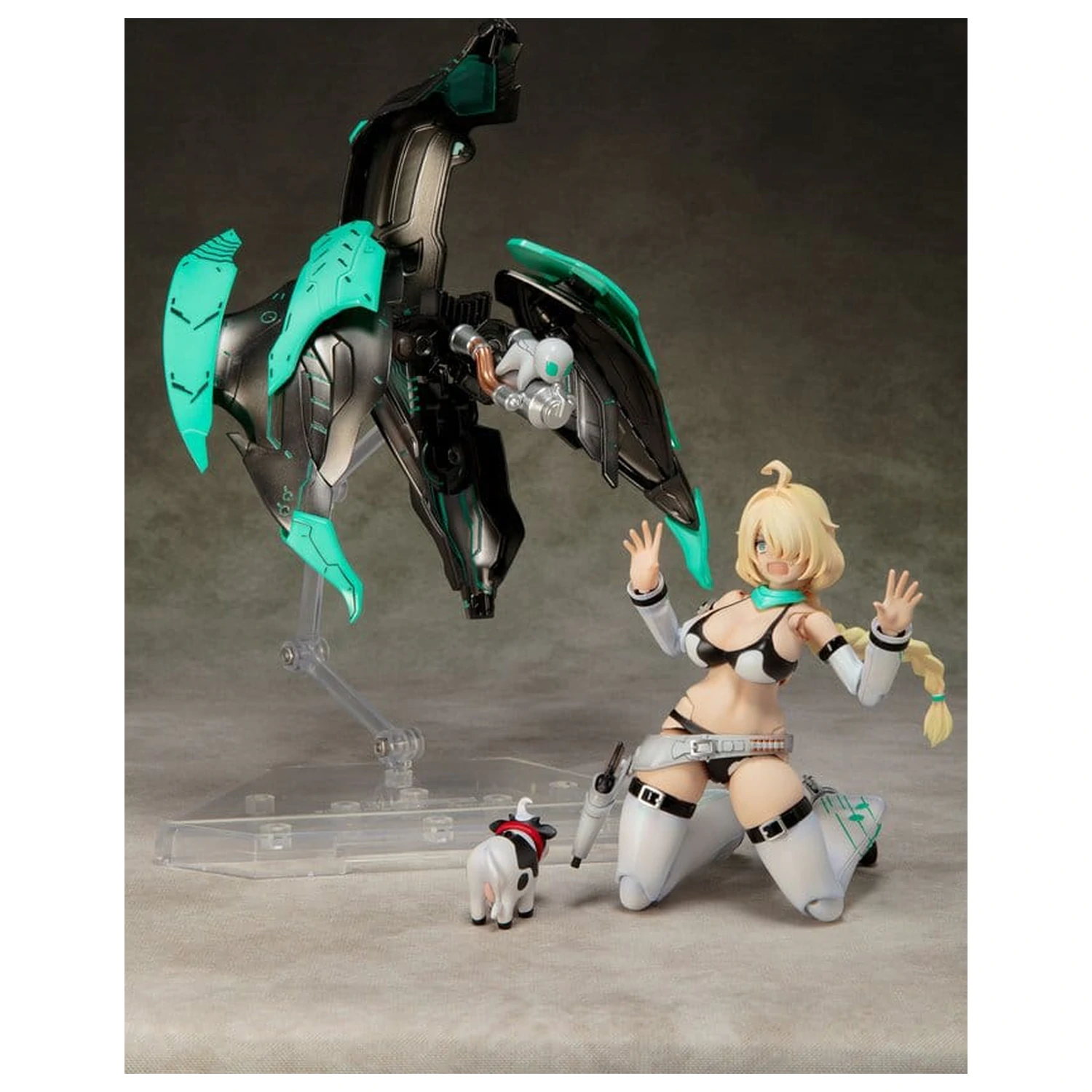 Kit model din plastic personaj original AlienDress Quatre 16 cm poza produsului