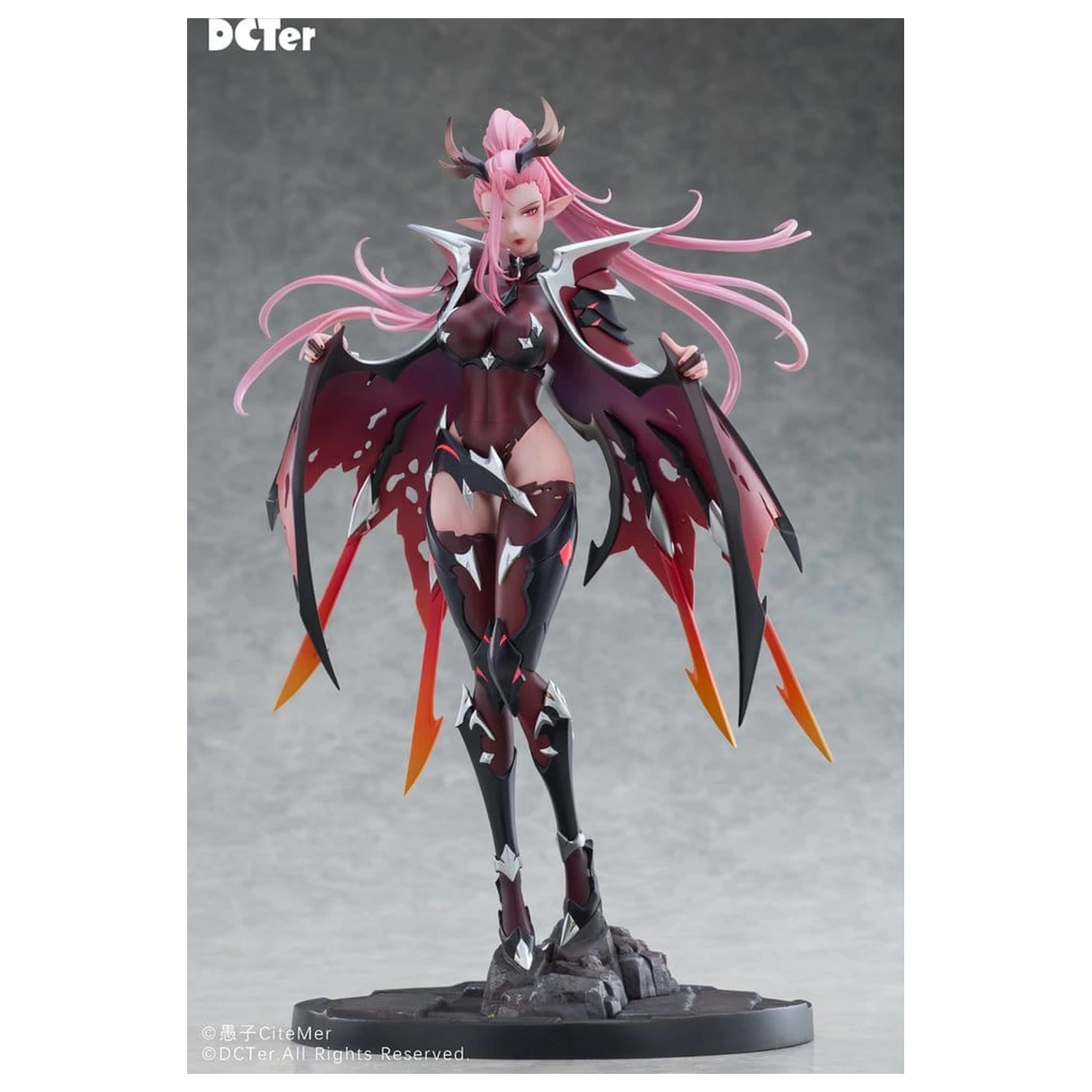 Original Character Figurina PU 1/7 Heslion Draco Bellatrix Feminina 27 cm poza produsului