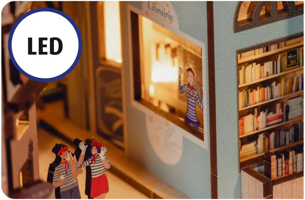 Paris Tiny Adventures Book Nook Mini Diorama de 23 cm poza produsului