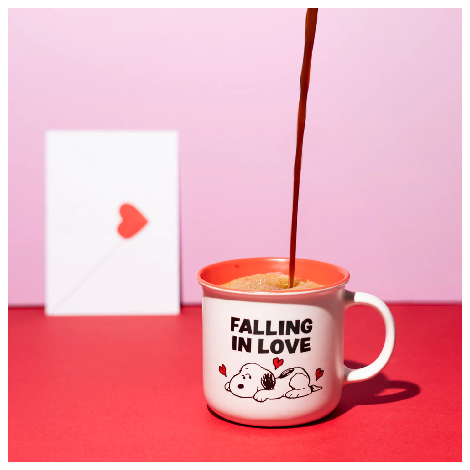 Peanuts Snoopy cana 350ml poza produsului