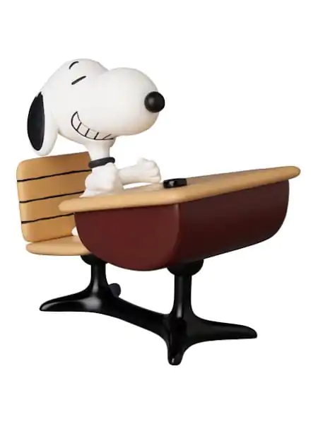 Peanuts UDF Series 18 Figurina Mini Snoopy cu birou 9 cm poza produsului
