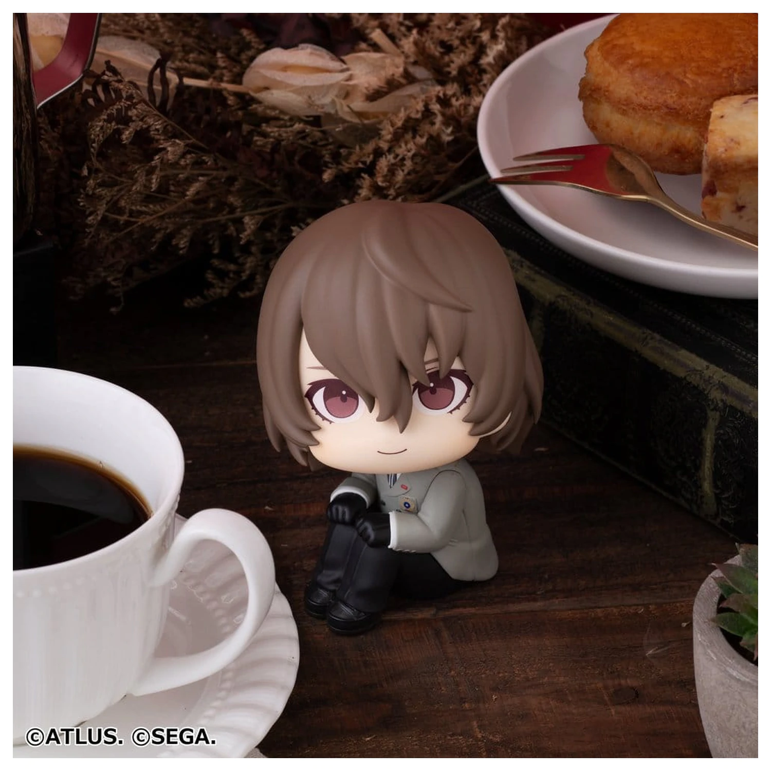 Persona 5 The Royal Look Up figurina din PVC Goro Akechi 11 cm poza produsului