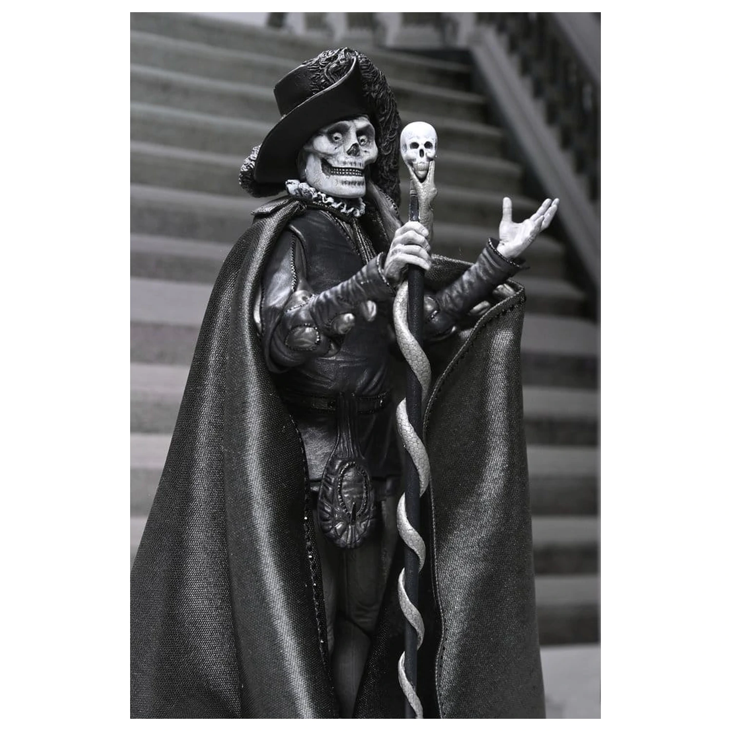 Phantom of the Opera (1925) Ultimate Action Figure Masque of the Red Death (B&W) 18 cm poza produsului