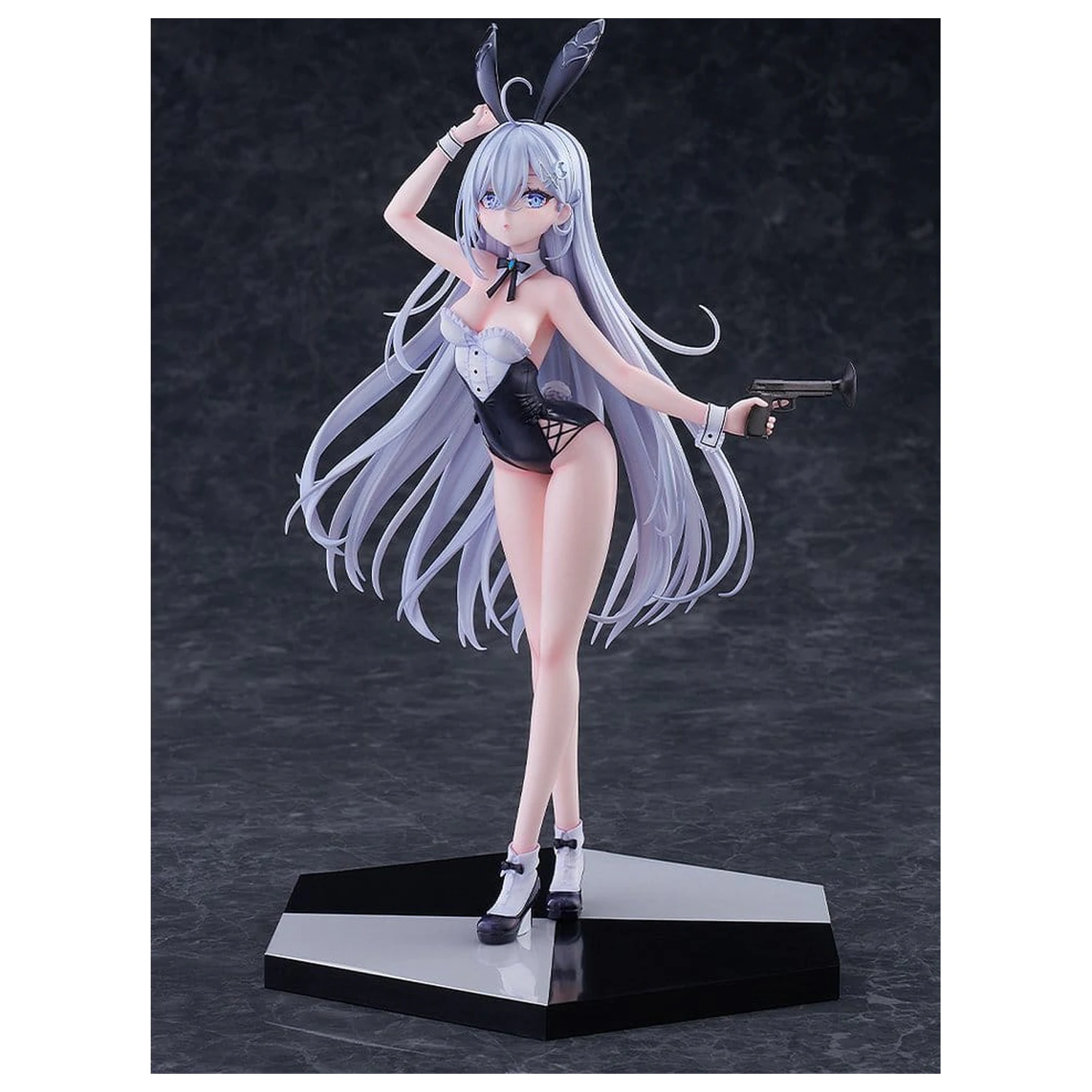 Playing Death Games to Put Food on the Table Wolf statuie din PVC 1/7 Yuki 27 cm poza produsului