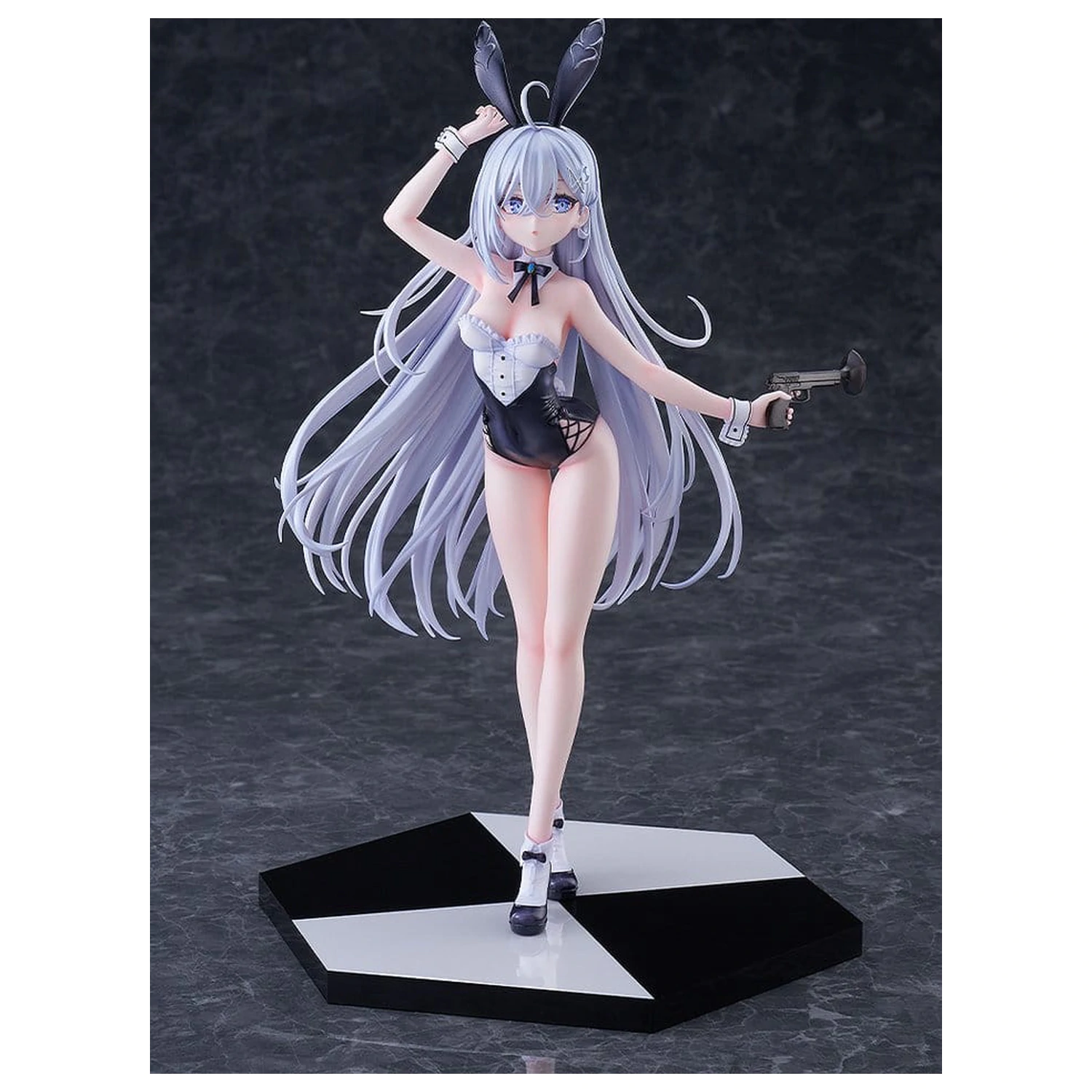 Playing Death Games to Put Food on the Table Wolf statuie din PVC 1/7 Yuki 27 cm poza produsului