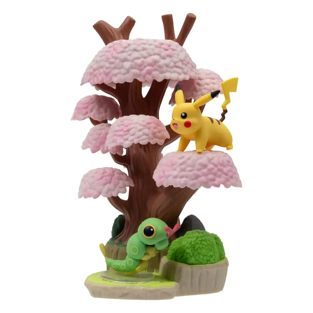 Set mediu Pokémon Pădure de Primăvară & Caterpie & Pikachu poza produsului