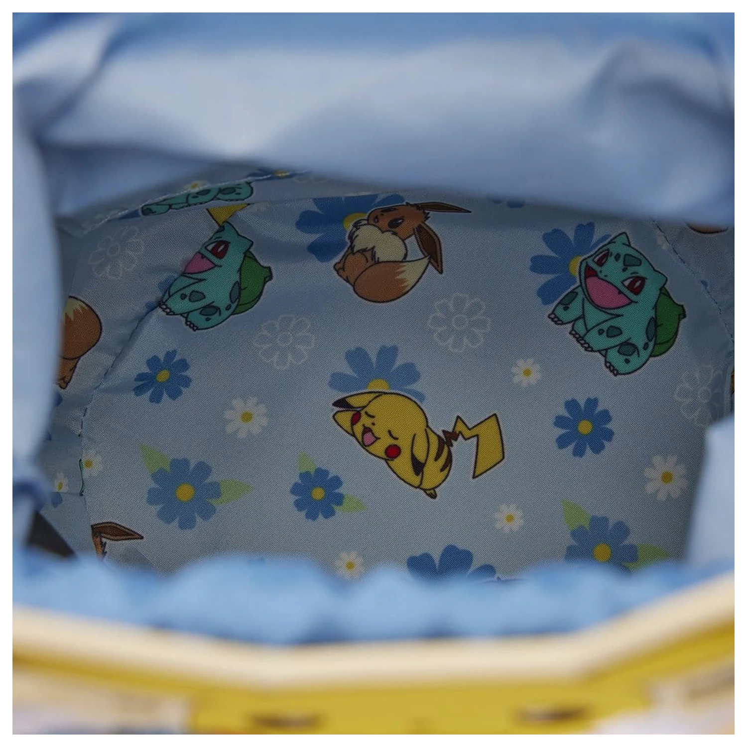 Pokémon by Loungefly Crossbody Bag Floral Pikachu poza produsului