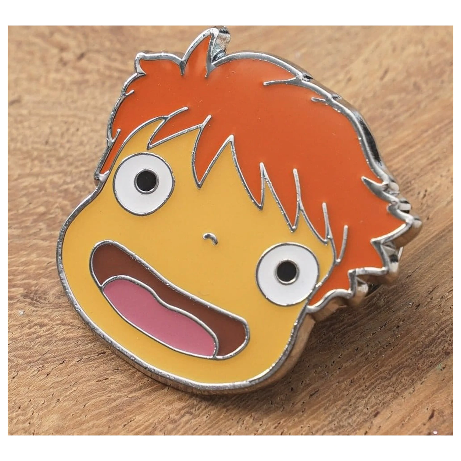 Ponyo Pin Ponyo imagine de aproape poza produsului